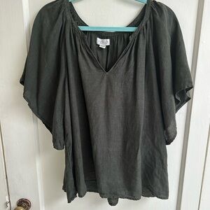 Velvet by Graham and Spencer dark green linen top size XL summer travel